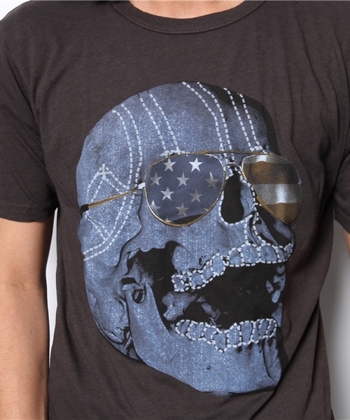 BEAMS（ビームス）の「○JUNK FOOD×BEAMS / 別注 American Skull TEE（Tシャツ/カットソー・メンズ・ブラック・SMALL/MEDIUM/LARGE/X-SMALL）」の4枚目の写真