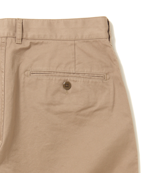 BEAMS(ビームス)の「○BEAMS / ベーシックチノショーツ(その他パンツ・メンズ・ホワイト/ベージュ/ネイビー/ロイヤルブルー/イエロー/オレンジ・LARGE/SMALL/MEDIUM/X-LARGE)」の17枚目の写真