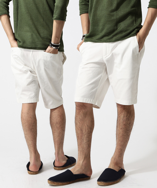 BEAMS(ビームス)の「○BEAMS / ベーシックチノショーツ(その他パンツ・メンズ・ホワイト/ベージュ/ネイビー/ロイヤルブルー/イエロー/オレンジ・LARGE/SMALL/MEDIUM/X-LARGE)」の2枚目の写真