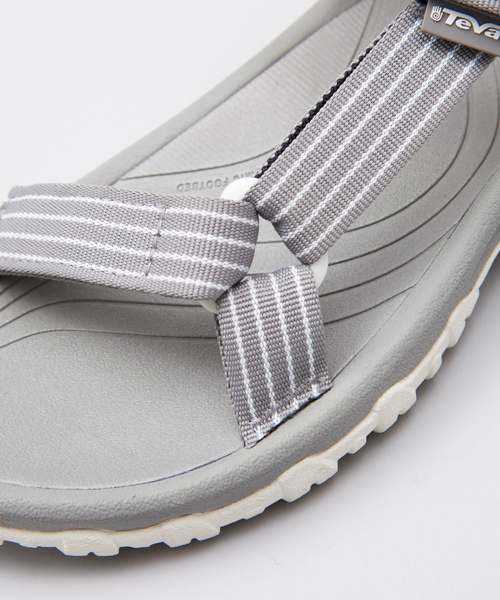 Steven Alan（スティーブンアラン）の「＜TEVA×steven alan＞∴ Hurricane/ｻﾝﾀﾞﾙ（サンダル・レディース・グレー・6/7/8/5）」の7枚目の写真