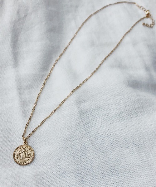 Auntie Rosa Holiday(アンティローザホリデー)の「コインチェーンネックレス(ネックレス・レディース・ゴールド・FREE)」の3枚目の写真