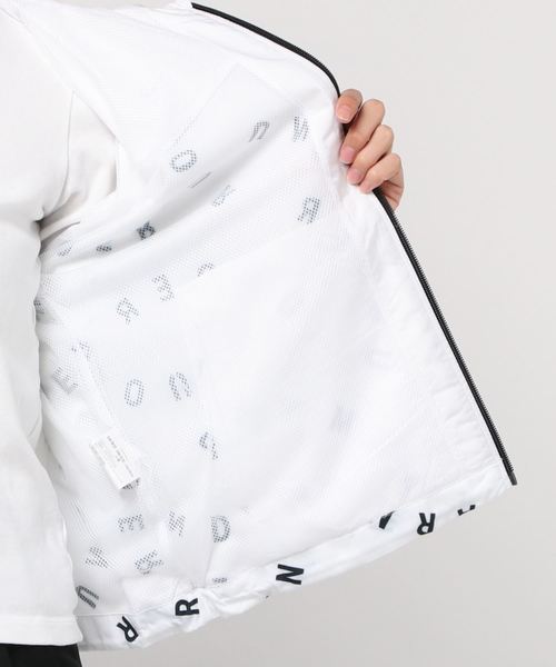 UNDER ARMOUR（アンダーアーマー）の「UAウーブン プリント フルジップフーディー(トレーニング/WOMEN)（その他アウター・レディース・ホワイト/ブラック/ブラック×ホワイト・XL/SM/MD/LG/150）」の16枚目の写真