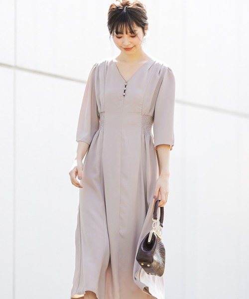 natural couture(ナチュラルクチュール)の「【WEB限定カラー有り】レトロフラワーワンピース(ワンピース・レディース・グリーン系その他/オレンジ系その他/ベージュ系その他/ミント/グレイッシュベージュ/オフホワイト/ブラック/ライトグリーン/ブルー/イエロー・FREE)」の4枚目の写真