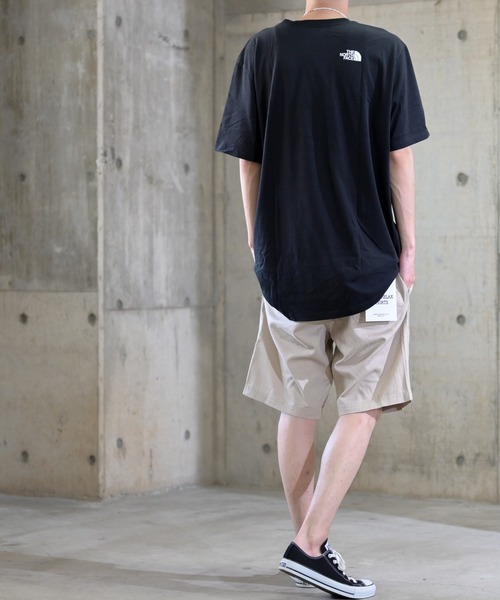 THE NORTH FACE（ザノースフェイス）の「【22】〔THE NORTH FACE/ザ ノースフェイス〕 Simple Dome Tee 半袖Tシャツ（Tシャツ/カットソー・メンズ・ホワイト/ブラック・SMALL/MEDIUM/LARGE/X-LARGE/X-SMALL）」の8枚目の写真