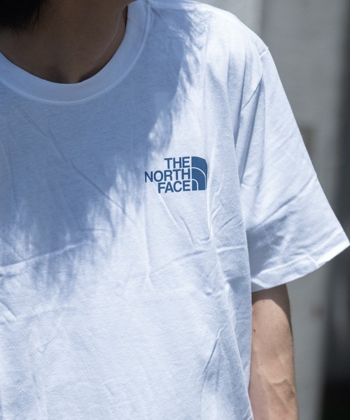 THE NORTH FACE（ザノースフェイス）の「【22】〔THE NORTH FACE/ザ ノースフェイス〕 Simple Dome Tee 半袖Tシャツ（Tシャツ/カットソー・メンズ・ホワイト/ブラック・SMALL/MEDIUM/LARGE/X-LARGE/X-SMALL）」の13枚目の写真
