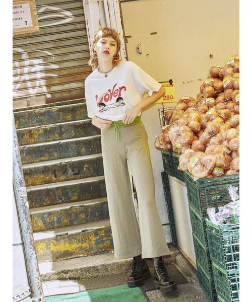 jouetie（ジュエティ）の「WONDER VISITOR Tシャツ（Tシャツ/カットソー・レディース・オフホワイト/イエロー/ブラック・MEDIUM）」の7枚目の写真