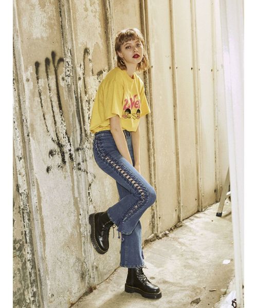 jouetie（ジュエティ）の「WONDER VISITOR Tシャツ（Tシャツ/カットソー・レディース・オフホワイト/イエロー/ブラック・MEDIUM）」の12枚目の写真