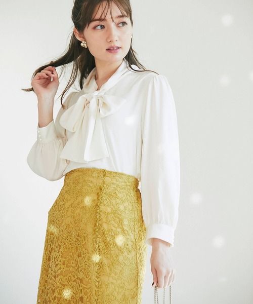 tocco closet（トッコ　クローゼット）の「袖口パール付きボウタイりぼんヴィンテージサテンブラウス（シャツ/ブラウス・レディース・アイボリー/ピンク系その他/グレイッシュブルー・M）」の4枚目の写真