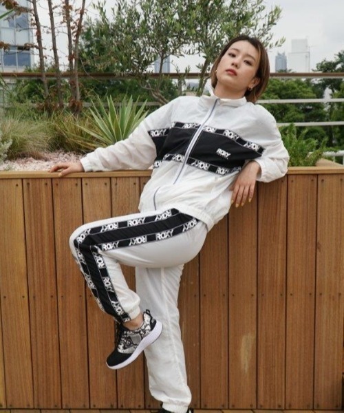 ROXY（ロキシー）の「SHUFFLE PANT/ロキシー ボトムス パンツ フィットネス ジム ヨガ ランニング ルームウェア・ワンマイルウェアにも（その他パンツ・レディース・ホワイト/ブラック・SMALL/MEDIUM/LARGE）」の16枚目の写真