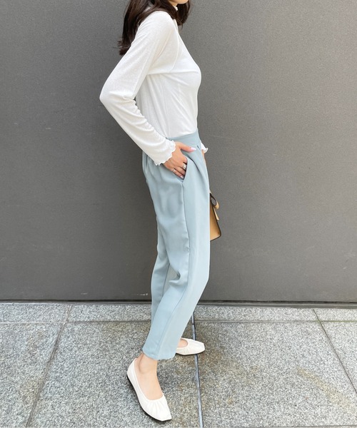 Meli rich（メリーリッチ）の「程よい透け感。プチハイネックシアープルオーバー（Tシャツ/カットソー・レディース・ブラック/アイボリー/ブルー/オフホワイト/ブラック系その他・FREE/MEDIUM）」の17枚目の写真