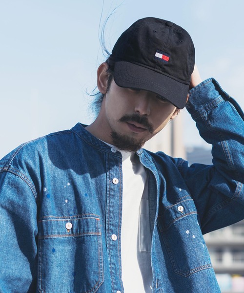 TOMMY HILFIGER（トミーヒルフィガー）の「TOMMY HILFIGER トミーヒルフィガー ARDIN ワンポイントロゴ ベースボールキャップ（キャップ・メンズ・ブラック/ネイビー/レッド/ストーン・FREE）」の16枚目の写真