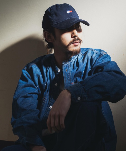 TOMMY HILFIGER（トミーヒルフィガー）の「TOMMY HILFIGER トミーヒルフィガー ARDIN ワンポイントロゴ ベースボールキャップ（キャップ・メンズ・ブラック/ネイビー/レッド/ストーン・FREE）」の22枚目の写真