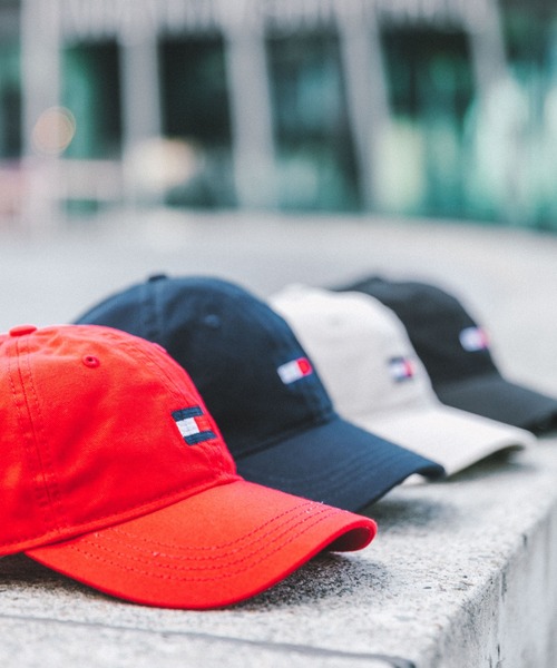 TOMMY HILFIGER（トミーヒルフィガー）の「TOMMY HILFIGER トミーヒルフィガー ARDIN ワンポイントロゴ ベースボールキャップ（キャップ・メンズ・ブラック/ネイビー/レッド/ストーン・FREE）」の7枚目の写真