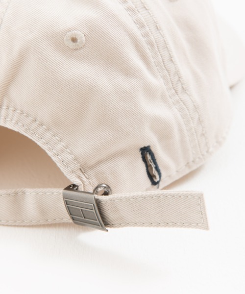 TOMMY HILFIGER（トミーヒルフィガー）の「TOMMY HILFIGER トミーヒルフィガー ARDIN ワンポイントロゴ ベースボールキャップ（キャップ・メンズ・ブラック/ネイビー/レッド/ストーン・FREE）」の21枚目の写真