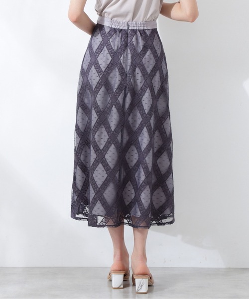 PROPORTION BODY DRESSING（プロポーションボディドレッシング）の「チェックレーススカート / 1211120407（スカート・レディース・グレー/ボルドー/ダークグレー・SMALL/MEDIUM）」の13枚目の写真