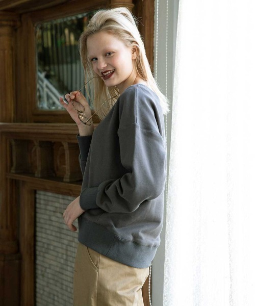 mangata（モンガータ）の「PO sweat（スウェット・レディース・ブラック/グレー・FREE）」の6枚目の写真