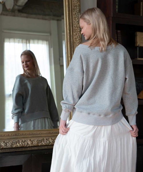 mangata（モンガータ）の「PO sweat（スウェット・レディース・ブラック/グレー・FREE）」の7枚目の写真