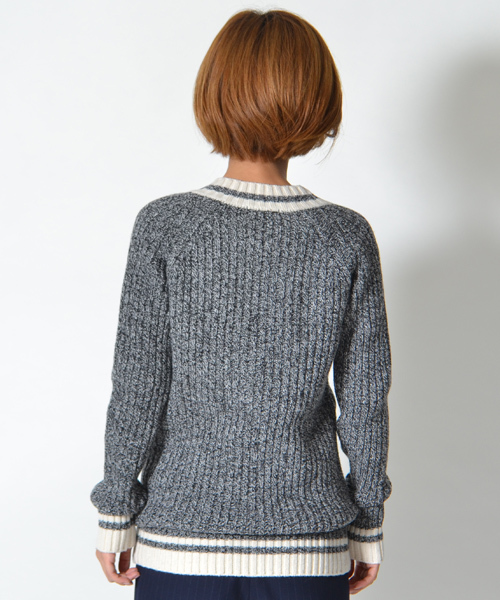 AMERICAN RAG CIE(アメリカンラグシー)の「【オンライン限定】深Vチルデンニット/209-LAN-L142W-B3806(ニット/セーター・レディース・オフホワイト/グレー/ネイビー・FREE)」の14枚目の写真