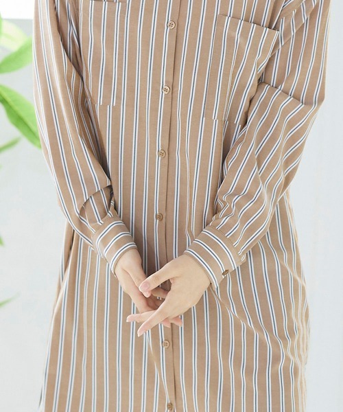 Willful by lipstar（ウィルフル バイ リップスター）の「バックベルトストライプシャツワンピース（ワンピース・レディース・ダークベージュ/パープル系その他/アイボリー・M）」の6枚目の写真