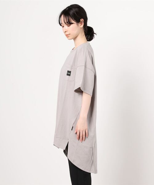 KANGOL(カンゴール)の「KANGOL カンゴール ポケット付き コクーンシルエットチュニック(Tシャツ/カットソー・レディース・ライトグレー/チャコール/ホワイト・フリー)」の5枚目の写真