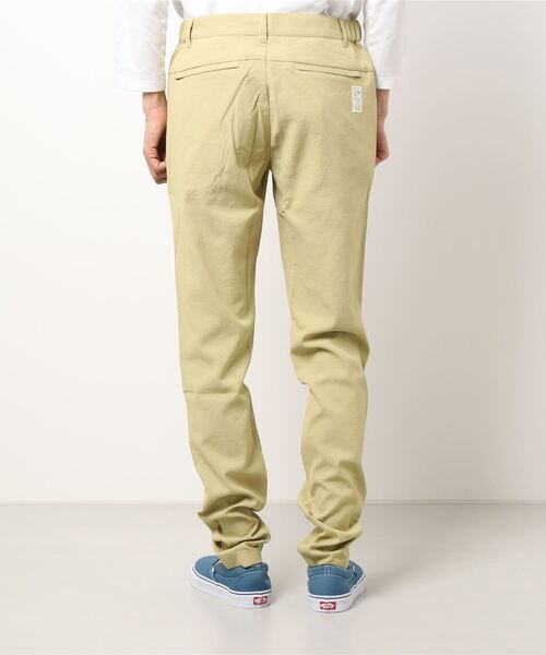 ZOY(ゾーイ)の「《ZOY》MENS ボディシェルドライ ロングパンツ(チノパンツ・メンズ・イエロー系その他/ブルー系その他/ホワイト・88/82/79/85)」の5枚目の写真
