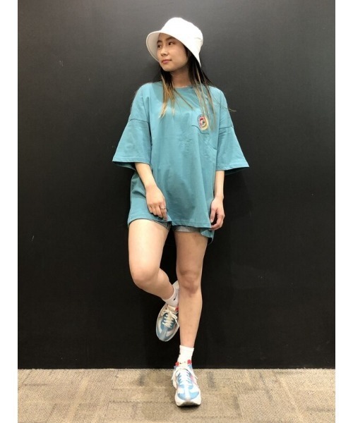 GAP(ギャップ)の「ルーズフィット コットン ロゴTシャツ(Tシャツ/カットソー・メンズ・ホワイト/ブラック/パープル/イエロー/グリーン・S/M/L/XL/XS/XXS)」の11枚目の写真