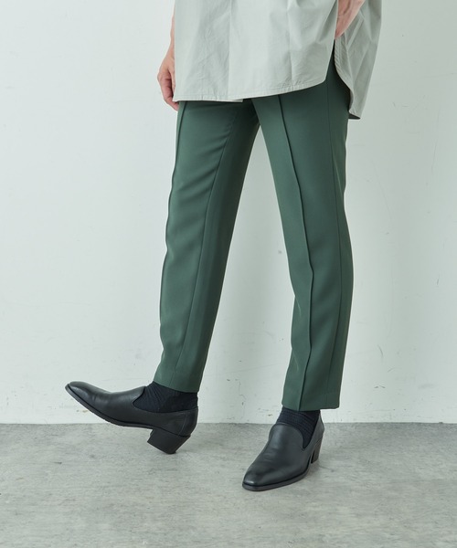 Lui's(ルイス)の「ネオクラシックピンタックスリムパンツ(スラックス・メンズ・オフホワイト/ブラック/グリーン・SMALL/MEDIUM)」の22枚目の写真