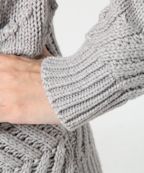HARE（ハレ）の「3ゲージMIXガラニットプルオーバー【HARE】（ニット/セーター・レディース・オフホワイト/グレー/ボルドー・FREE）」の6枚目の写真