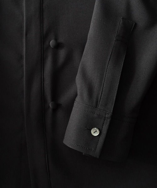 SHAREEF（シャリーフ）の「SIDE SLIT SHIRTS（シャツ/ブラウス・メンズ・ブラック/ホワイト/グレイッシュブルー・2/3/1）」の10枚目の写真