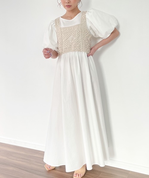 JUNOAH（ジュノア）の「ビスチェ付きパフスリーブマキシ丈ワンピース（ワンピース・レディース・グレイッシュベージュ/チャコール/ブラック系その他/グレー/ホワイト/ブラック・MEDIUM/LARGE）」の7枚目の写真