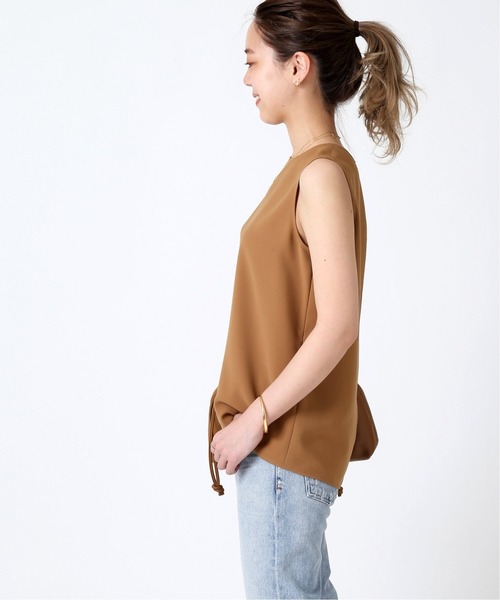 Deuxieme Classe(ドゥーズィエムクラス)の「Back satin ノースリーブ プルオーバー(シャツ/ブラウス・レディース・キャメル/テラコッタ・FREE)」の13枚目の写真