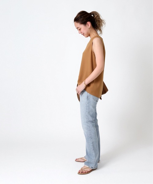 Deuxieme Classe(ドゥーズィエムクラス)の「Back satin ノースリーブ プルオーバー(シャツ/ブラウス・レディース・キャメル/テラコッタ・FREE)」の16枚目の写真