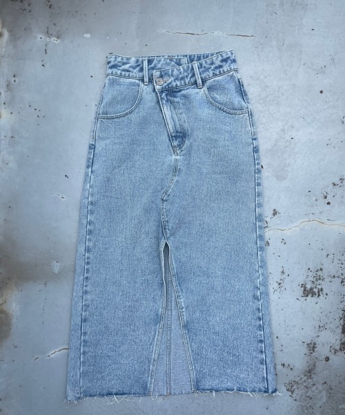 FIG&VIPER(フィグアンドバイパー)の「スリットデニムロングSK(スカート・レディース・ブルー・MEDIUM/SMALL)」の17枚目の写真