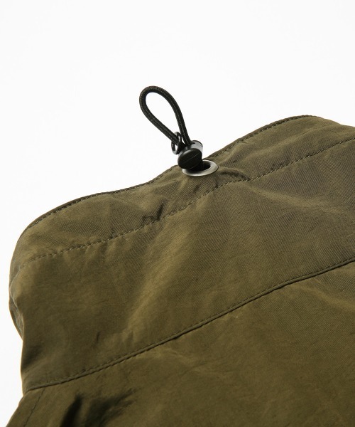 MAGIC NUMBER（マジック ナンバー）の「【MAGIC NUMBER】WHITE OCEAN REVERSIBLE SPORTS JK（ナイロンジャケット・メンズ・ブラック/オリーブ・MEDIUM/LARGE/X-LARGE）」の20枚目の写真