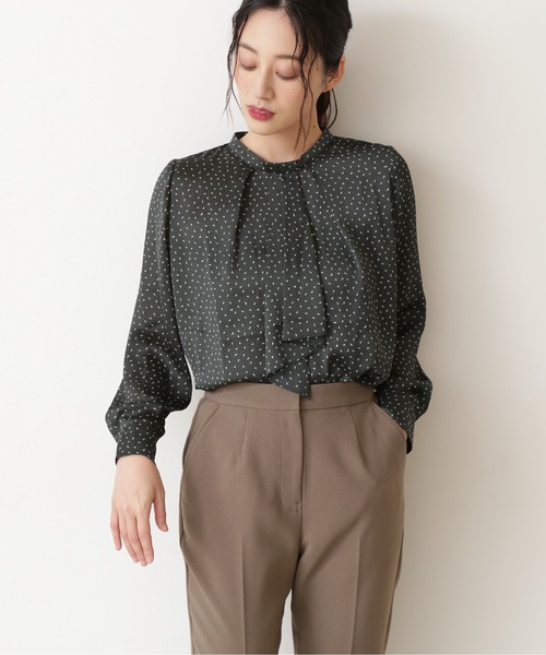 NATURAL BEAUTY BASIC（ナチュラルビューティーベーシック）の「ＷＥＢ限定ドビープリントボウブラウス/0171210906（シャツ/ブラウス・レディース・ホワイト系その他/グリーン系その他/ブラック系その他・MEDIUM/SMALL）」の22枚目の写真