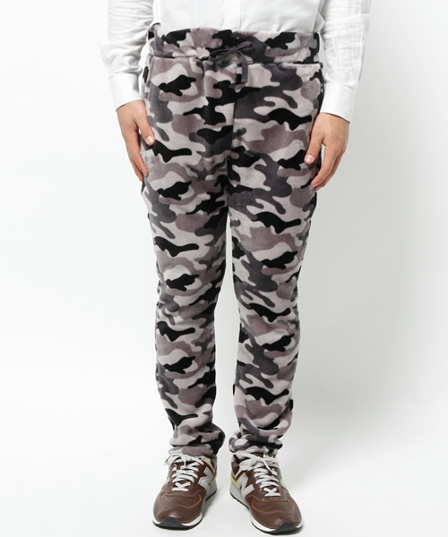 VENCEEXCHANGE（ヴァンスエクスチェンジ）の「カットボアメイサイパンツ（その他パンツ・メンズ・シルバー/グリーン・LARGE/MEDIUM）」の3枚目の写真