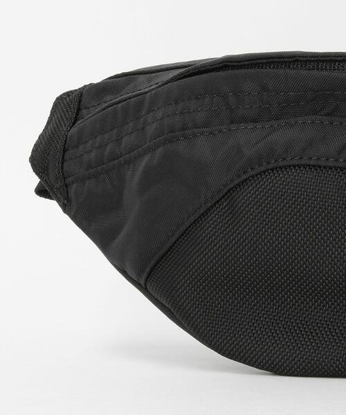 THE NORTH FACE（ザノースフェイス）の「＜THE NORTH FACE（ザノースフェイス）＞ GRANULE/グラニュール（ボディバッグ/ウエストポーチ・メンズ・ブラック・FREE）」の5枚目の写真
