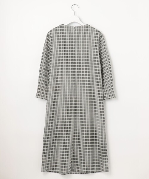 J.PRESS(ジェイプレス)の「【WEB限定・洗える】チェックジャガード ワンピース(ワンピース・レディース・ライトグレー系3・11/9)」の7枚目の写真