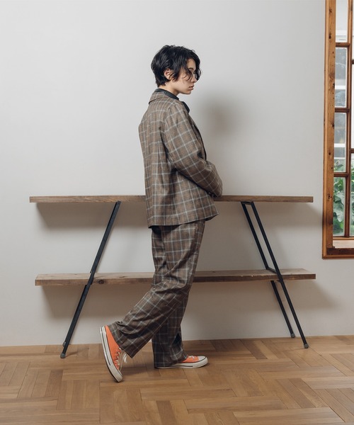 MUHET（ミュエータ）の「【セットアップ可】センタープレスパンツ（その他パンツ・レディース・ダークブラウン/ネイビー/ライトブラウン・SMALL/MEDIUM/LARGE）」の4枚目の写真