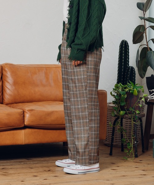 MUHET（ミュエータ）の「【セットアップ可】センタープレスパンツ（その他パンツ・レディース・ダークブラウン/ネイビー/ライトブラウン・SMALL/MEDIUM/LARGE）」の6枚目の写真