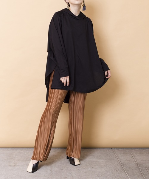 OSMOSIS（オズモーシス）の「フードポンチョプルオーバー（パーカー・レディース・ブラック/ライトカーキ/ライトベージュ・ONE SIZE）」の16枚目の写真