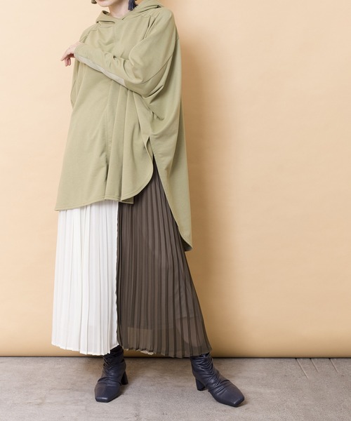 OSMOSIS（オズモーシス）の「フードポンチョプルオーバー（パーカー・レディース・ブラック/ライトカーキ/ライトベージュ・ONE SIZE）」の14枚目の写真