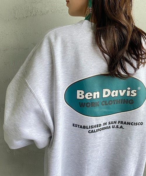 BEN DAVIS（ベンデイビス）の「[BEN DAVIS/ベンデイビス] オーバルロゴ バックプリントクルーネックスウェット（スウェット・レディース・ライトグレー/ブラック/パープル・XL/L/M）」の2枚目の写真