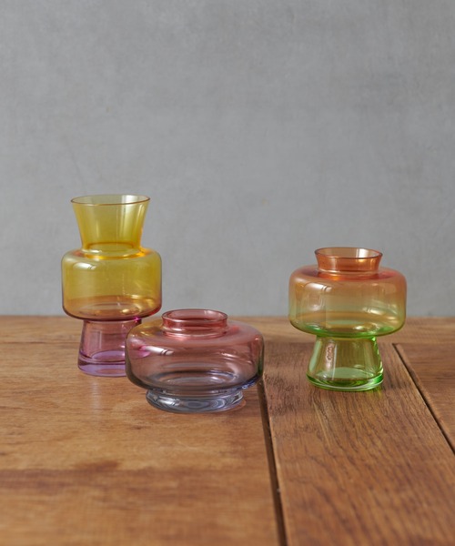 BIRTHDAY BAR（バースデイバー）の「TONE FLOWER VASE フラワーベース 花瓶（フラワーベース・レディース・イエロー/オレンジ/パープル・フリー）」の4枚目の写真