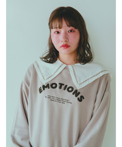 ehka sopo（エヘカソポ）の「【カタログ掲載アイテム】サガラ刺繍裏毛トレーナー（Tシャツ/カットソー・レディース・ベージュ/ネイビー/オフホワイト/ミント・ﾌﾘ-）」の6枚目の写真