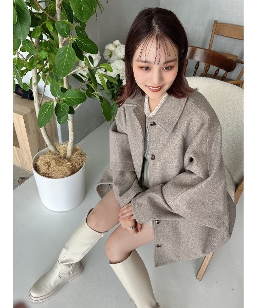 JUMELLE(ジュメロ)の「カットメルトンジャケット(ステンカラーコート・レディース・ベージュ・FREE)」の10枚目の写真