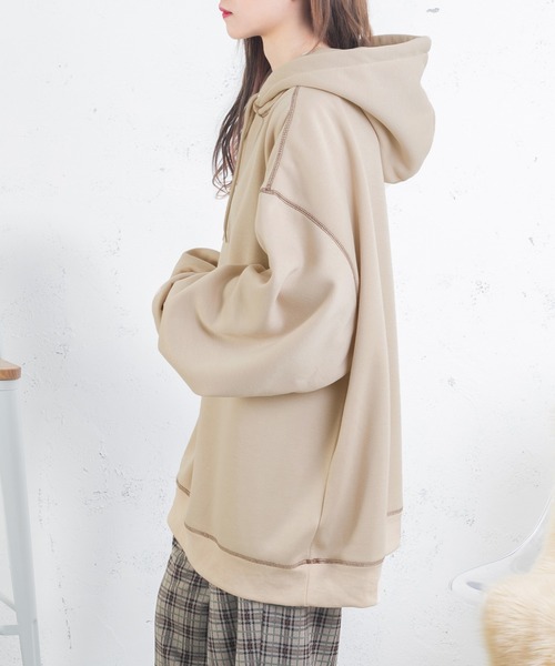 PairPair（ペアペア）の「配色ステッチフーディー(ユニセックス)（パーカー・レディース・グリーン/ダークブラック/ライトベージュ/グレイッシュブルー・FREE）」の22枚目の写真