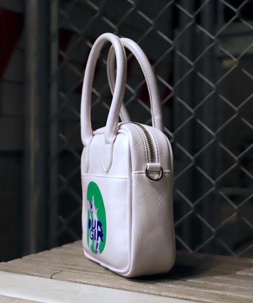 Bonjour Girl（ボンジュールガール）の「【Bonjour Girl/ボンジュールガール】とんだ林蘭 × Bonjour Girl  2WAY BOSTON SHOULDER BAG 2ウェイボストンショルダーバッグ（ショルダーバッグ・レディース・ブラック/ホワイト・FREE）」の4枚目の写真