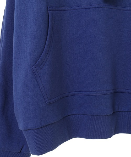 Candy Stripper（キャンディストリッパー）の「THE PRANK HOODIE（パーカー・レディース・ブラック/グリーン/パープル・2）」の13枚目の写真