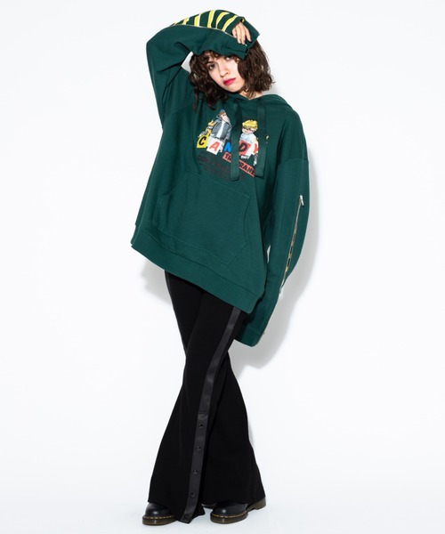 Candy Stripper（キャンディストリッパー）の「THE PRANK HOODIE（パーカー・レディース・ブラック/グリーン/パープル・2）」の5枚目の写真